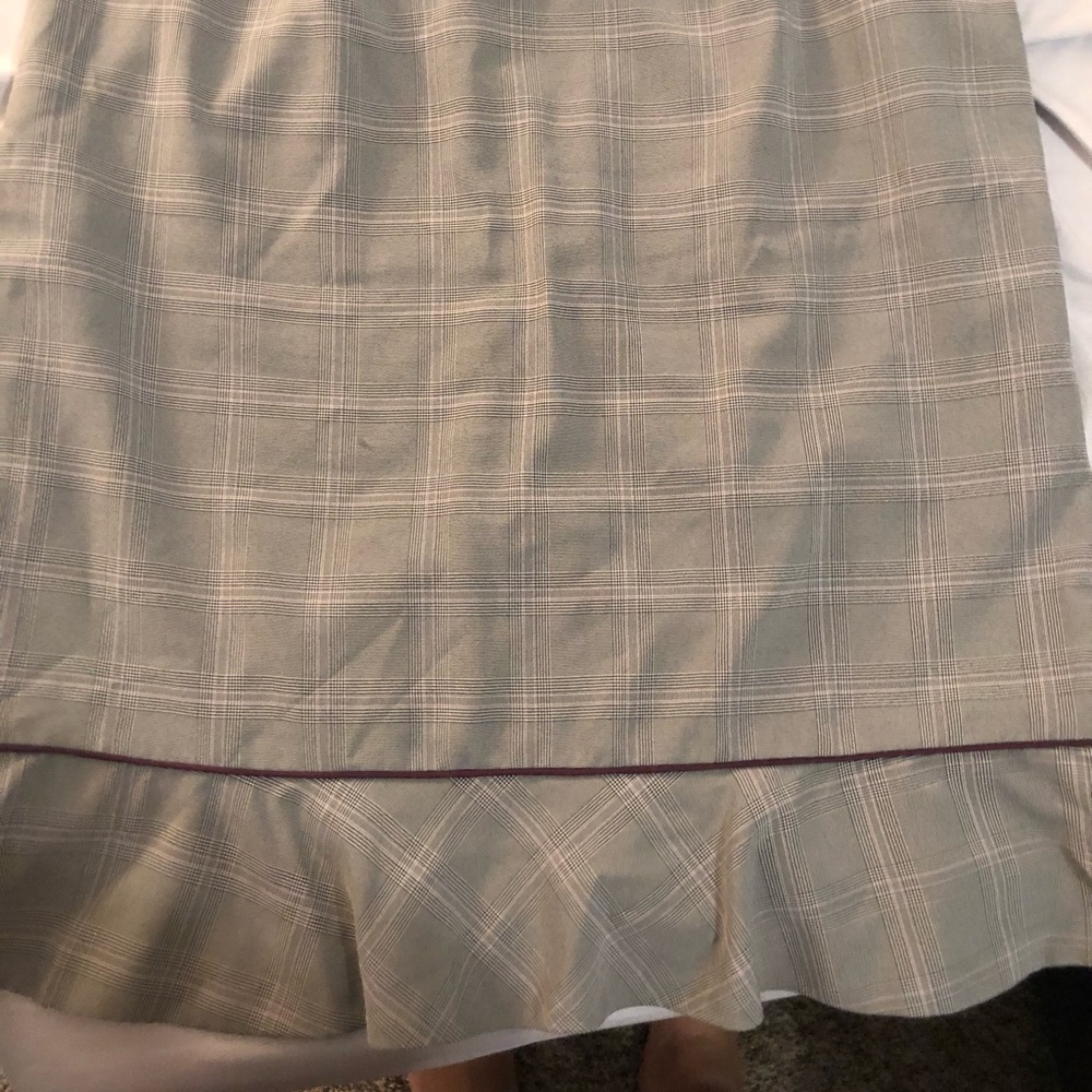Grey and purple plaid fully lined skirt - Picture 2 of 6